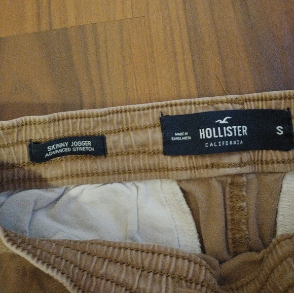 Hollister Skinny Jogger Pants - Picture 3 of 4